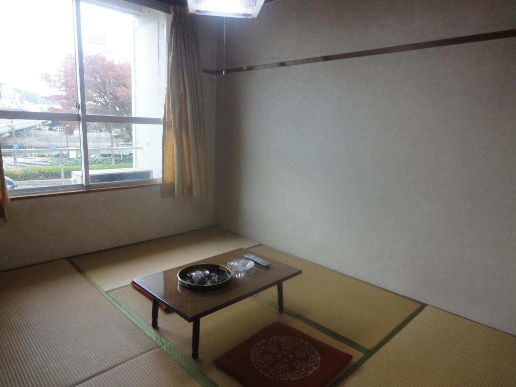 Tenryu Ryokan Χιροσίμα Δωμάτιο φωτογραφία